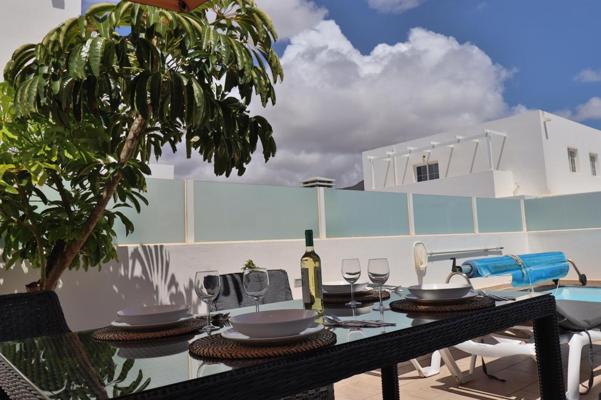 Villa Pousadoiro Playa Blanca  Exterior foto